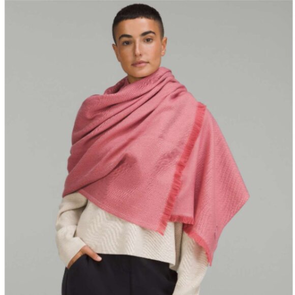 Brand New Luxe Lululemon Wool Blanket Scarf - Picture 2 of 8